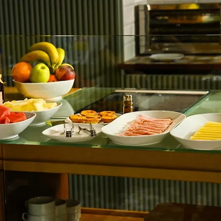 Alojamento de Acomodação e Pequeno-almoço 6/4 De