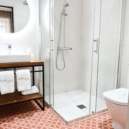 6/4 De Alojamento de Acomodação e Pequeno-almoço 3*