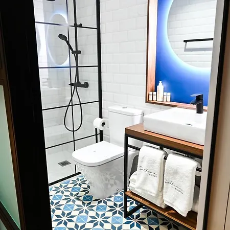 6/4 De Alojamento de Acomodação e Pequeno-almoço 3*