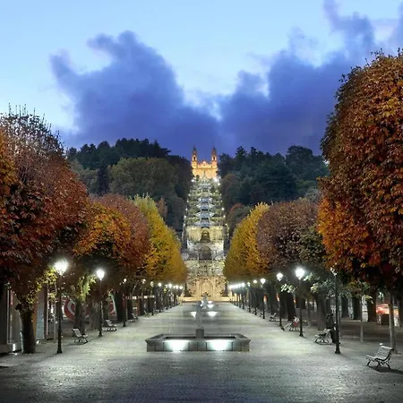 Alojamento de Acomodação e Pequeno-almoço 6/4 De