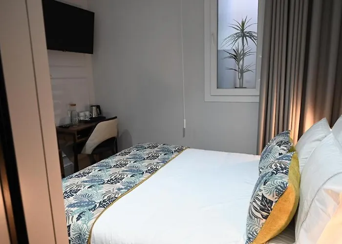 6/4 De Bed & Breakfast